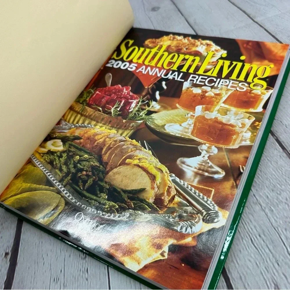 Southern Living excellent preowned